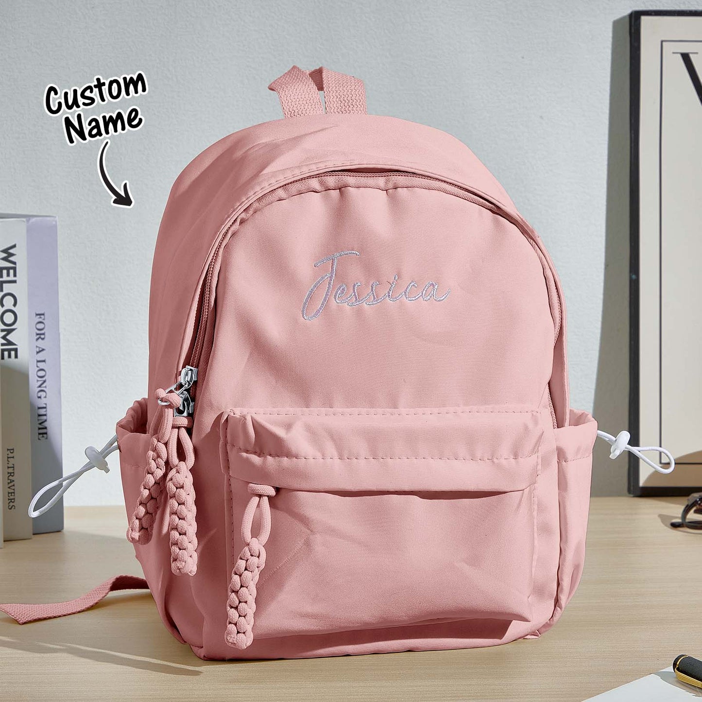 Personalized kids backpack with embroidered name, perfect back-to-school gift.