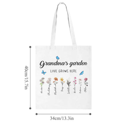 Personalized tote bag with birth flowers and kids' names, ideal gift for grandma or mom.